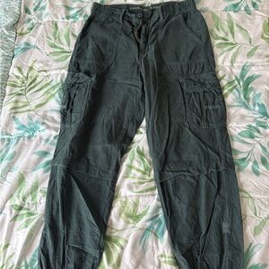 American Eagle Outfitters Green Cargo Baggy Joggers